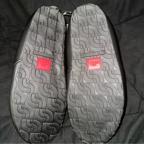 The North Face Black Quilted Loafers with Multicolor Accents - Picture 6 of 8